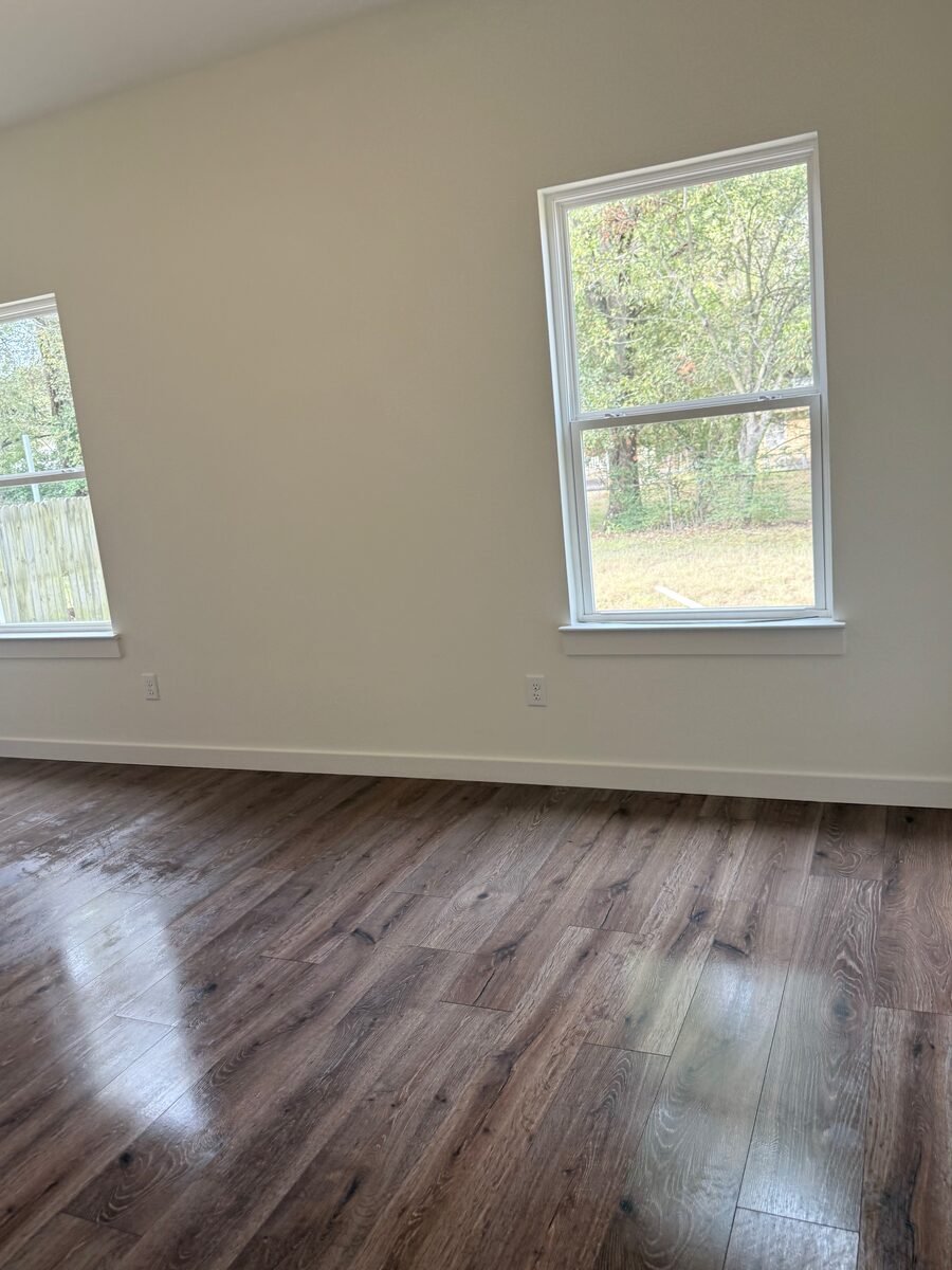 An empty room cleaned ready for a walk-through