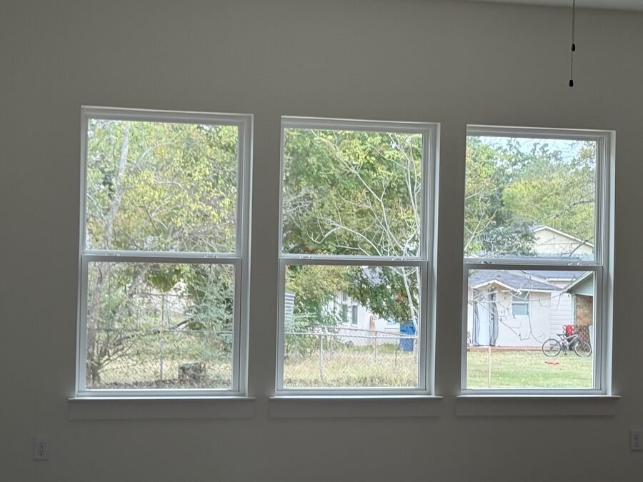 windows with streak-free glass and clean sills in an University Park home cleaned by SusyQ’s Cleaning
